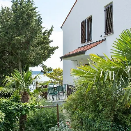 Beautiful With Picturesque View And Free Parking Apartmán *