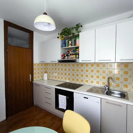 With Sea View, Terrace And Free Parking Apartment Portoroz