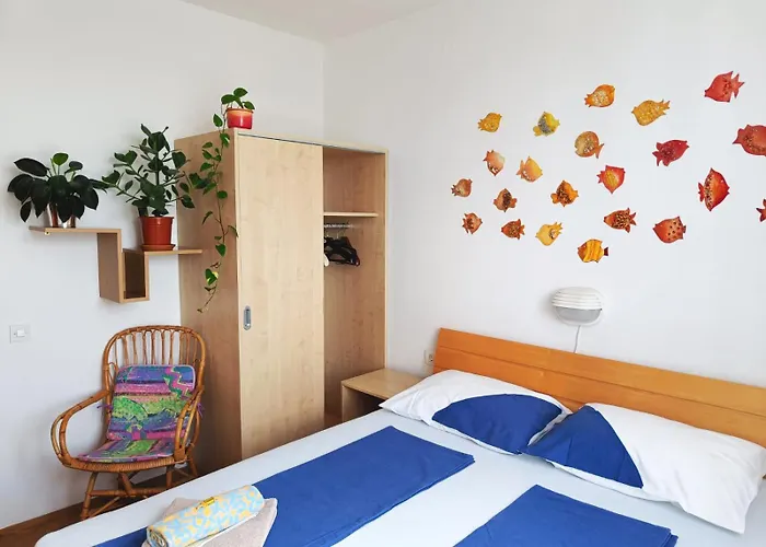 아파트 Beautiful With Picturesque View And Free Parking